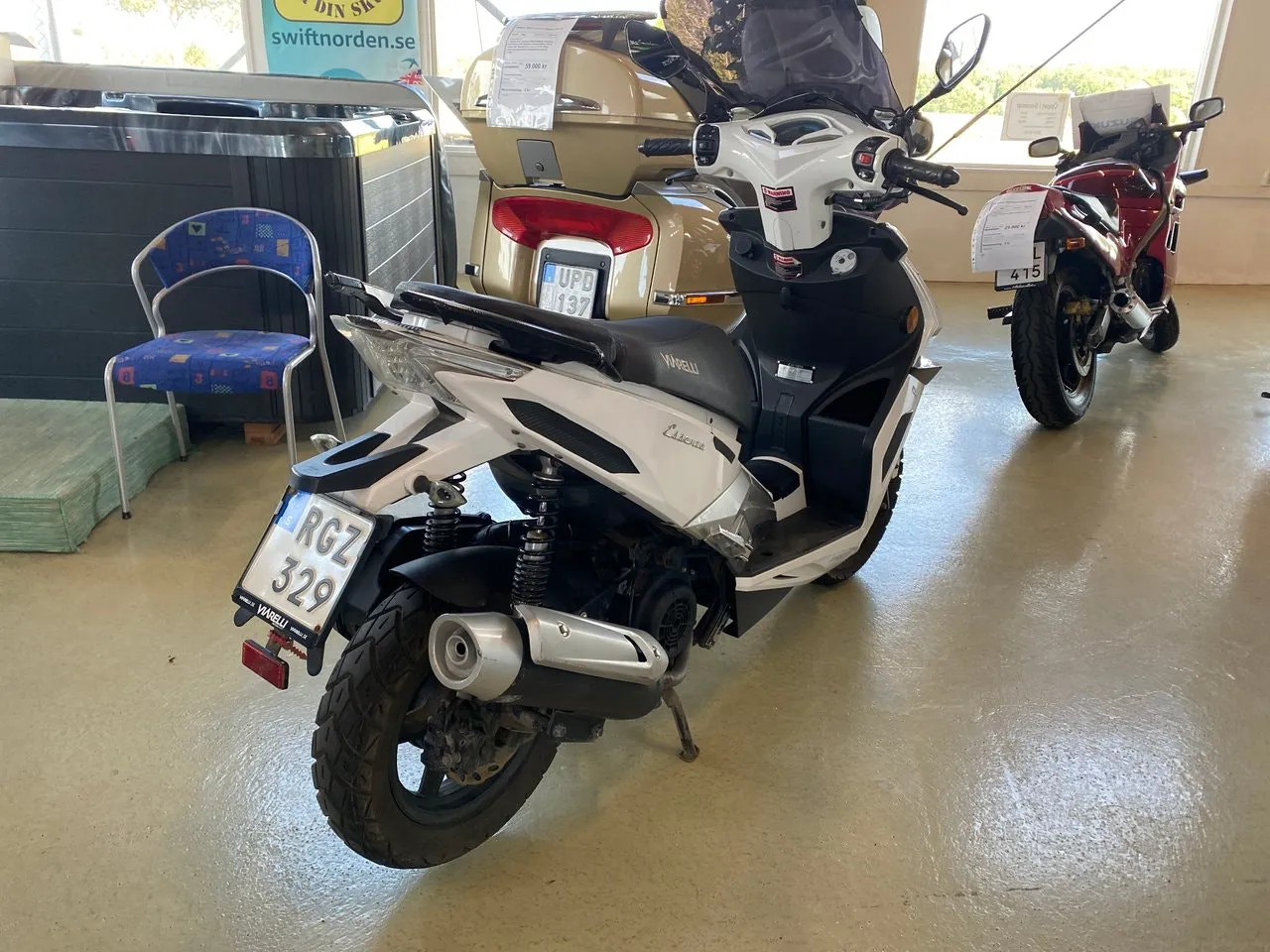 Vehicle image 1