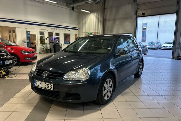 Volkswagen Golf I 5-dörrar 1.6 GDS BIL - 2006