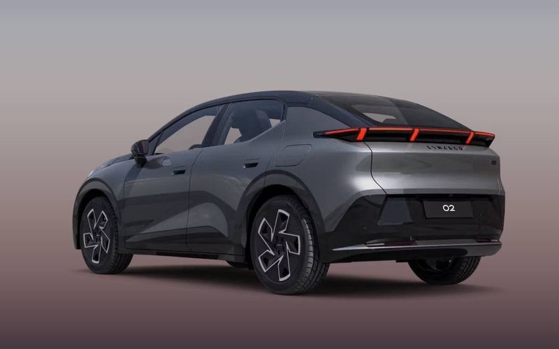 Lynk & Co 02 bild 6