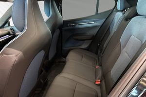 Volvo EX30 bild 7