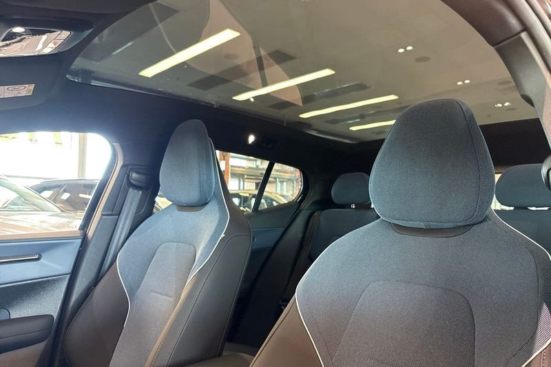 Volvo EX30 bild 18