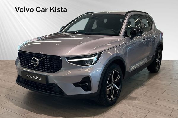 Volvo XC40 B3 FWD Bensin Plus Dark BLIS Carplay 360Kam - 2026