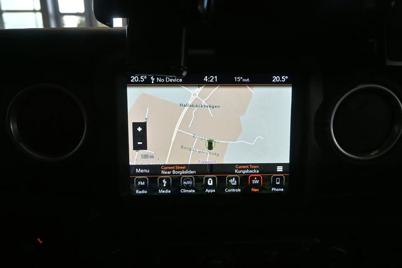 Vehicle image 23