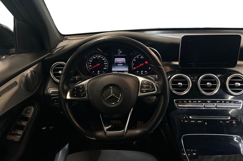 Mercedes GLC250 bild 16