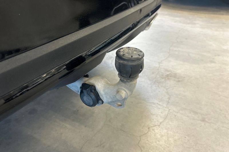 Mercedes GLC250 bild 27