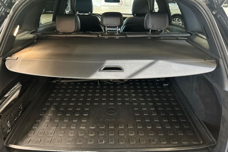 Mercedes GLC250 bild 10