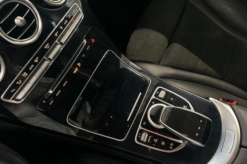 Mercedes GLC250 bild 25