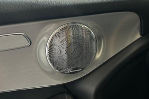Mercedes GLC250 bild 19
