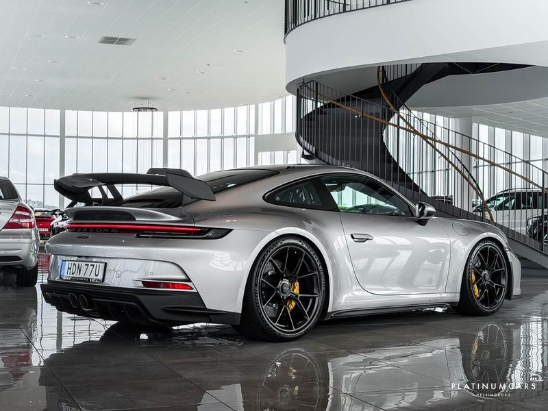 Porsche 992 bild 2