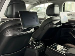 Audi A8 bild 9