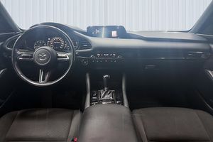 Mazda 3 bild 9