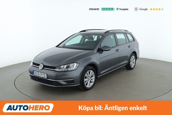 Volkswagen Golf 1.0 TSI / Panorama, CarPlay, Dragkrok - 2017