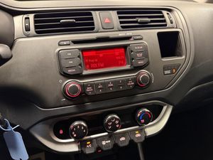Kia Rio bild 17