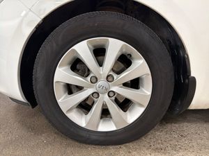 Kia Rio bild 27