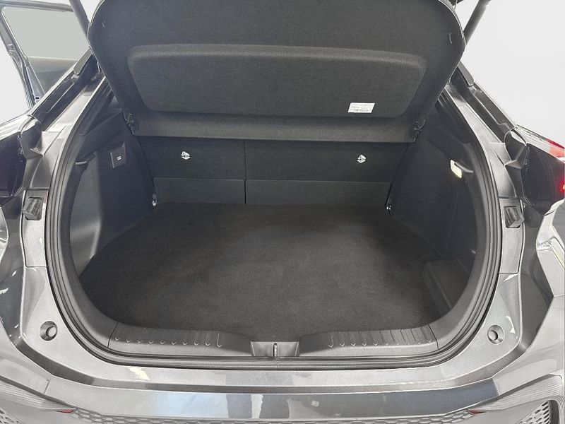 Toyota C-HR bild 11