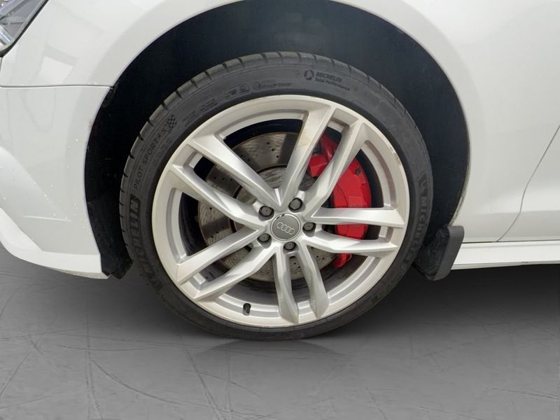 Audi S6 bild 37