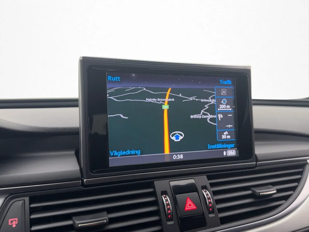 Vehicle image 20