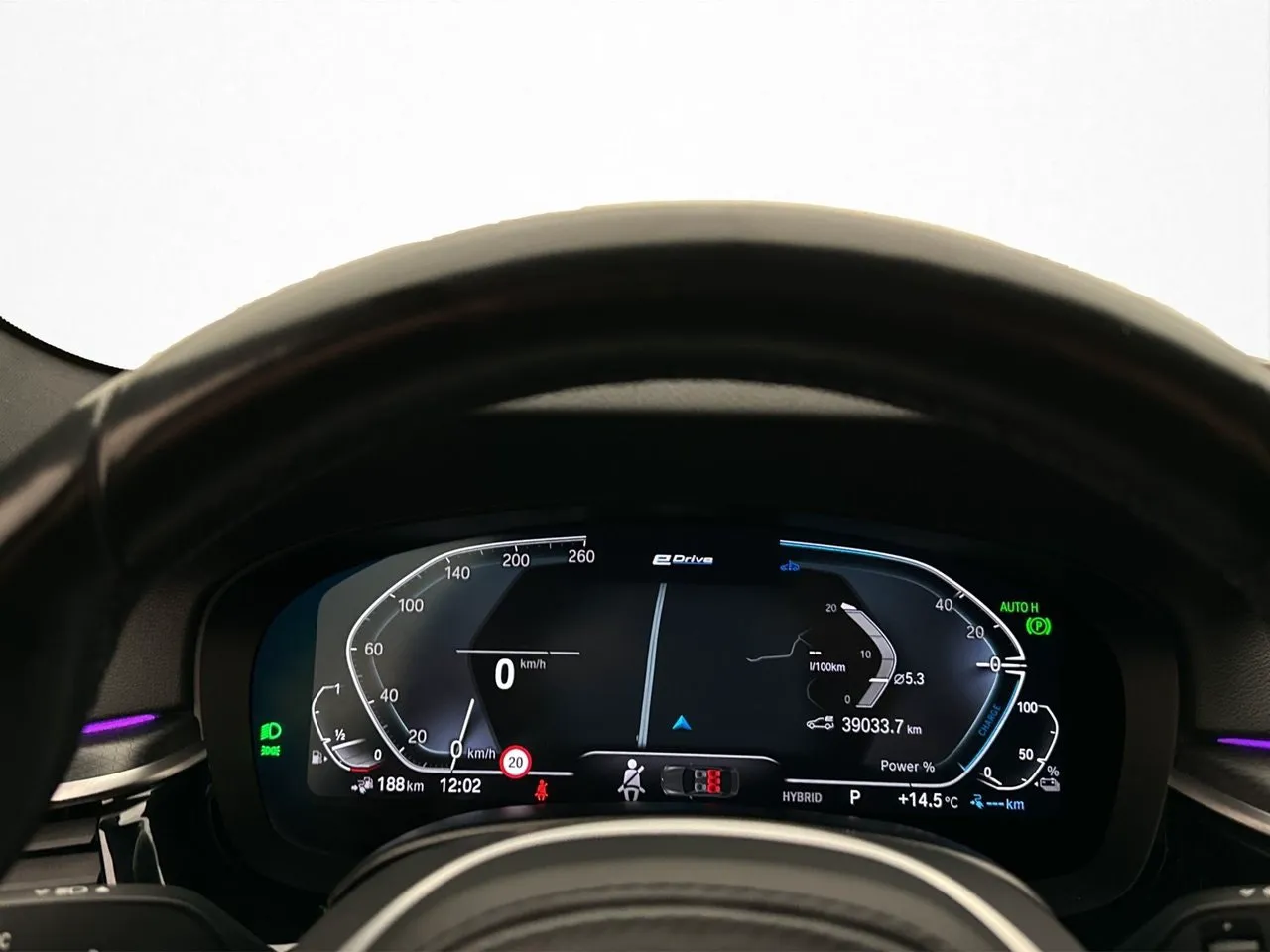 Vehicle image 21