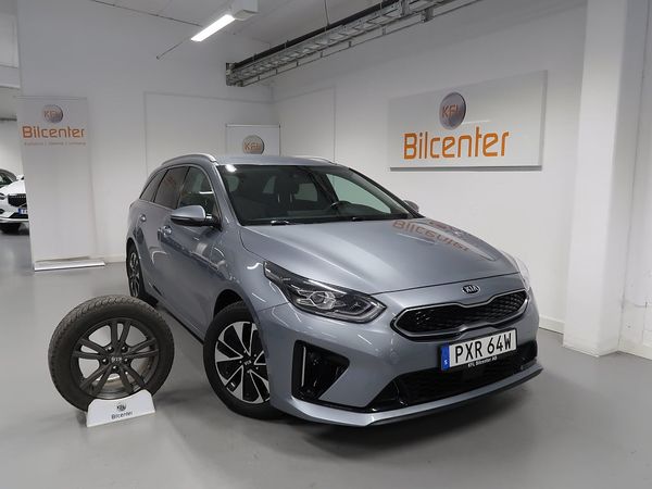 Kia Cee´d SW Plug-in Hybrid V-Däck ingår Kamera-Rattvärme-CarPlay - 2021