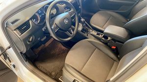 Skoda Octavia bild 7