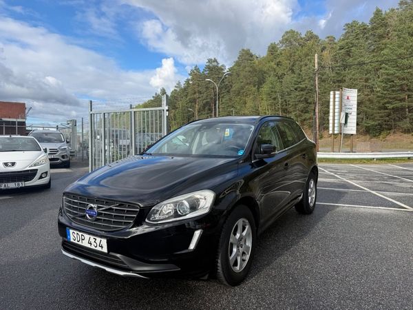 Volvo XC60 D4 181hk Momentum Business Edition 11900mil Drag Euro 6 - 2015