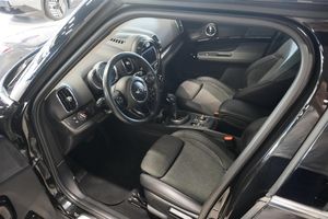 MINI Countryman bild 2