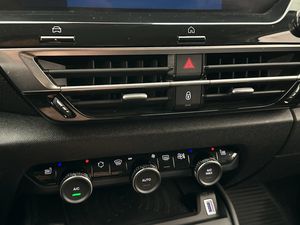 Citroen e-C4 bild 27