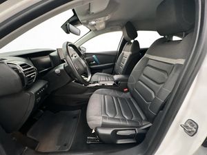 Citroen e-C4 bild 15
