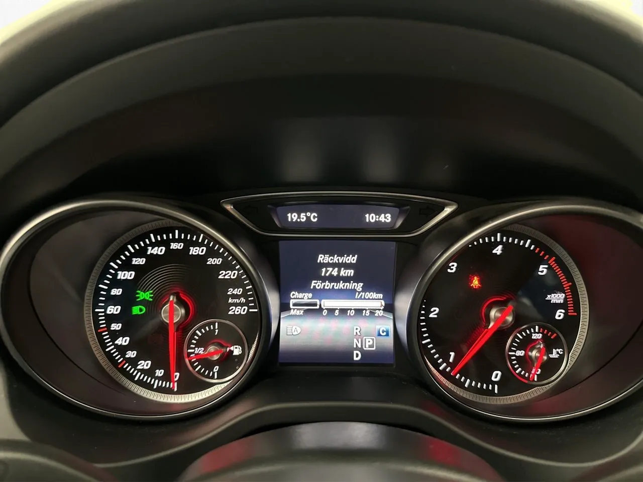 Vehicle image 20