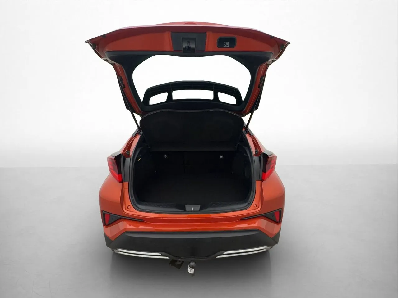 Vehicle image 32