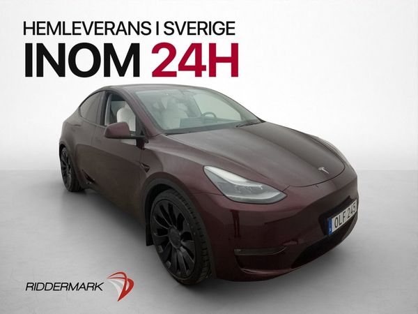 Tesla Model Y Performance Pano Kamera Värmepump Drag MOMS - 2024