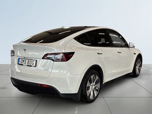 Tesla Model Y bild 6