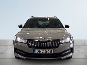 Skoda Superb bild 2