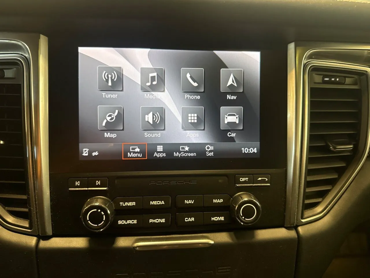 Vehicle image 21