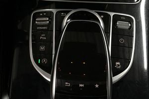 Mercedes GLC220 bild 27