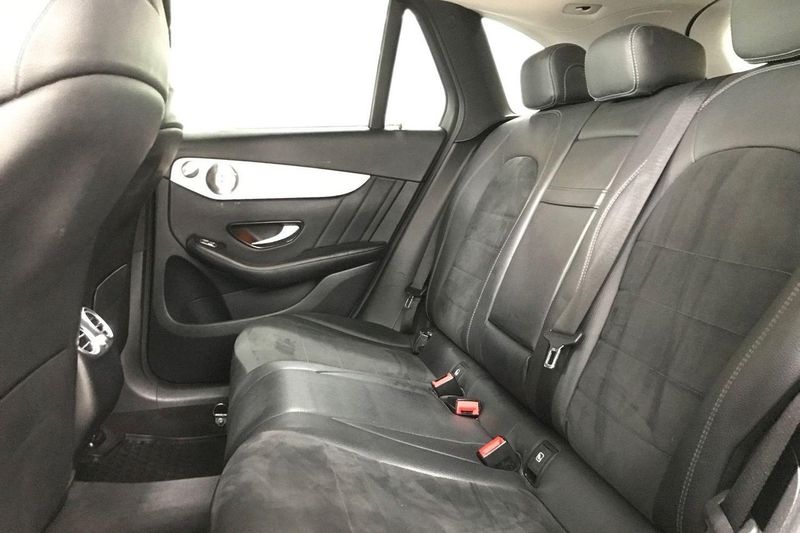 Mercedes GLC220 bild 14