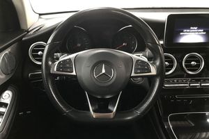 Mercedes GLC220 bild 16