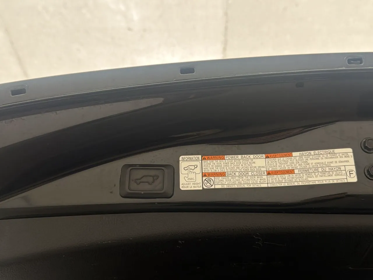 Vehicle image 28