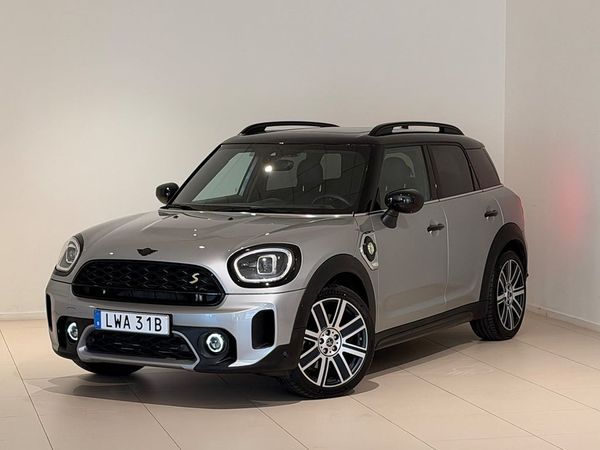 MINI Countryman Cooper SE ALL4 ALL4(AWD) Panorama, Harman Kardon, Elstolar - 2023