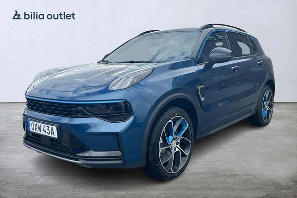 Lynk & Co 01 PHEV DCT 261HK 360° kamera Pano Infinity Navi Värmare - 2023