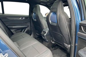 Lynk & Co 01 bild 26