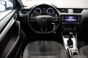 Skoda Octavia bild 12