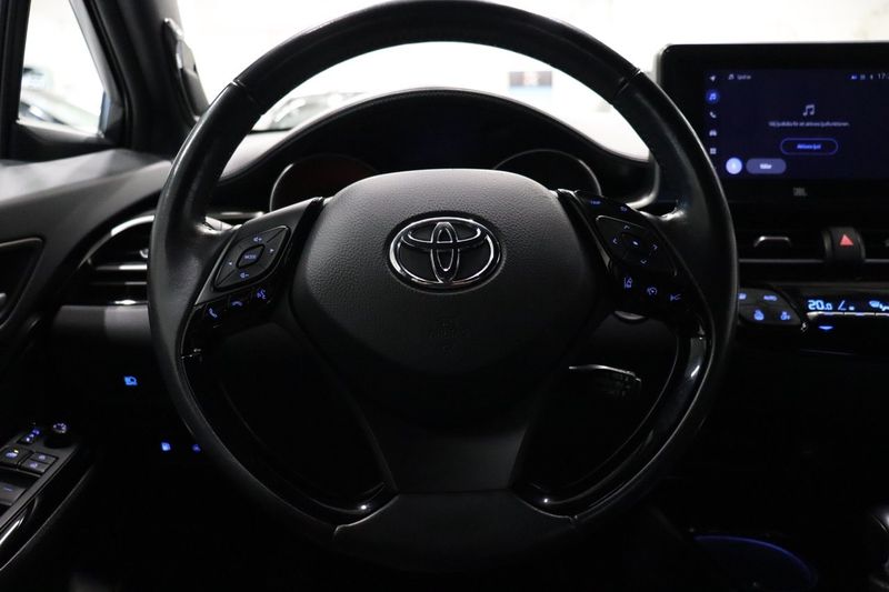 Toyota C-HR bild 12