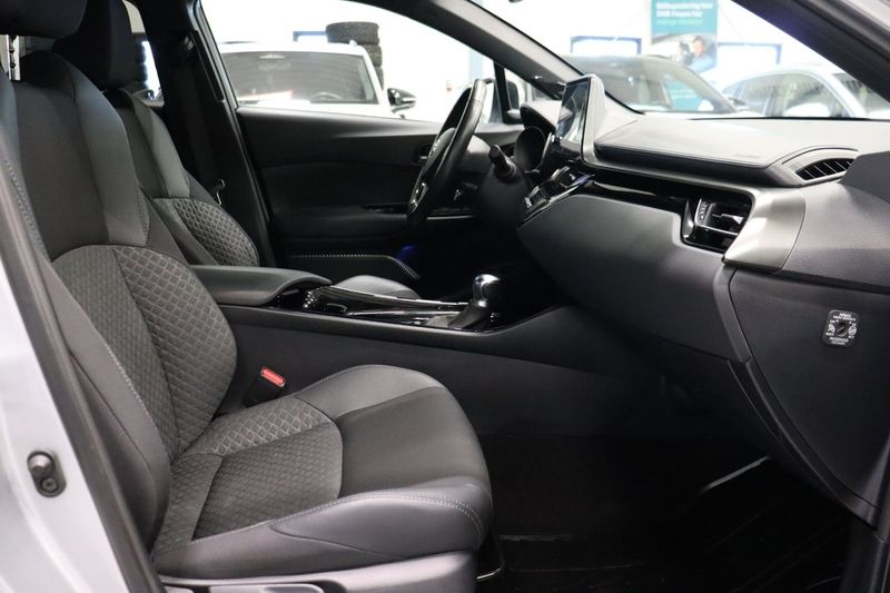 Toyota C-HR bild 8