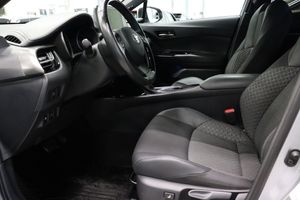 Toyota C-HR bild 7