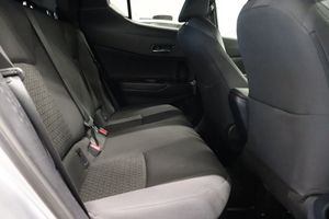 Toyota C-HR bild 10