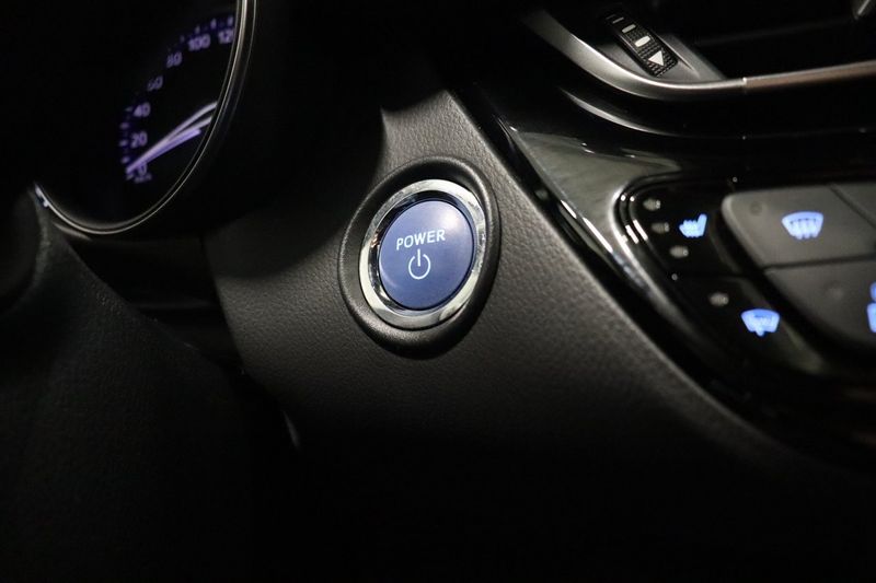 Toyota C-HR bild 17