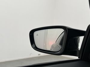 BMW i4 bild 25