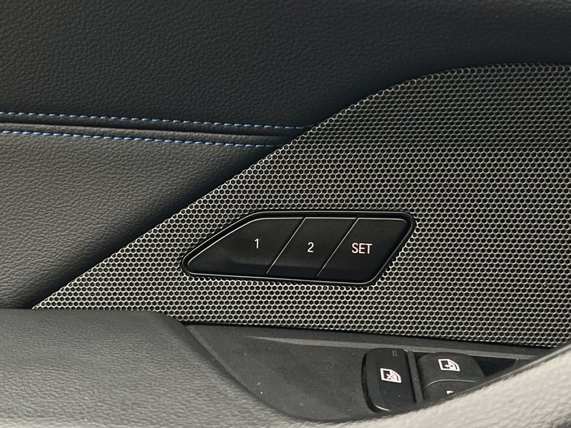BMW i4 bild 26
