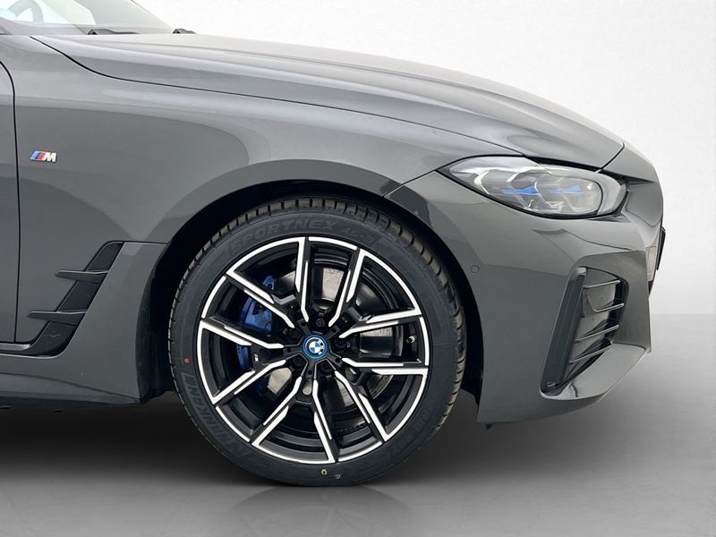 BMW i4 bild 11